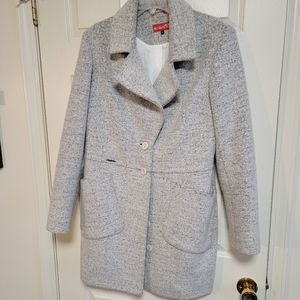 Coat wool